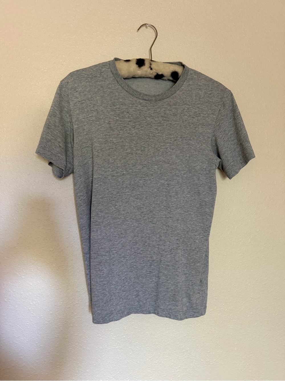 Uniqlo | Classic Crew Neck T-Shirt - Gray